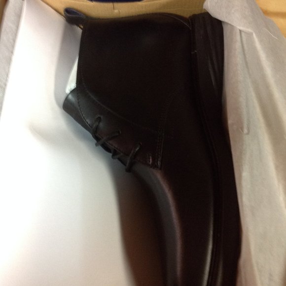 Cole Haan Men\'s Grand Evolution Black Leather Chukka Boots 11.5M - New in Box